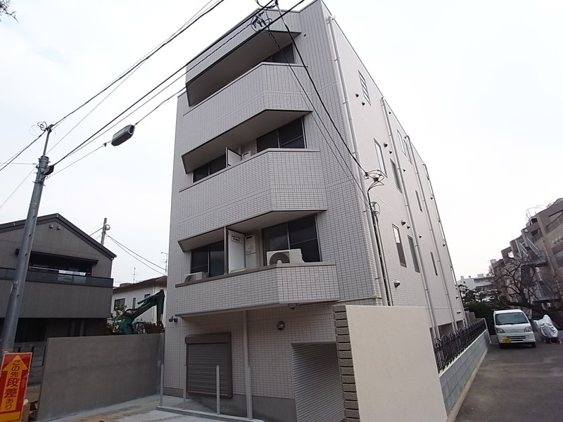 ヴァンテ新中野の外観