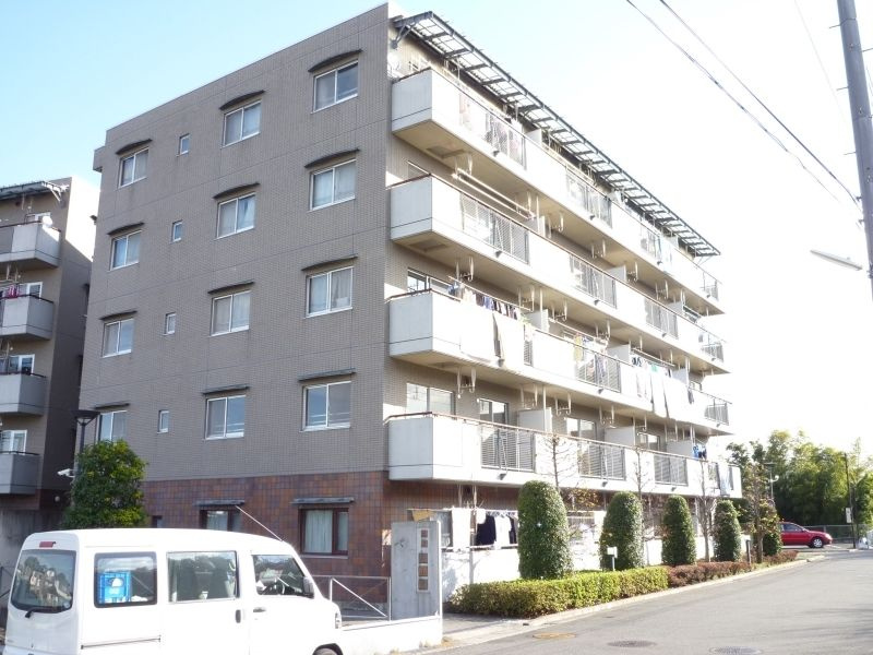 秋津高山館の外観