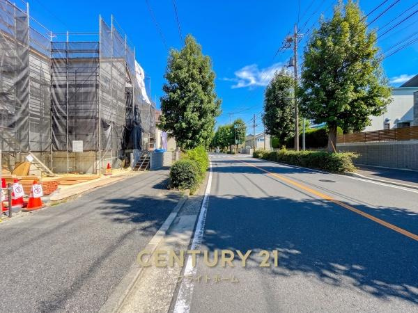 横浜市栄区本郷台１丁目の新築一戸建の前面道路含む現地写真|現在建築中の為、同仕様物件のご案内をさせて頂きます。
お車でご自宅まで送迎承ります。