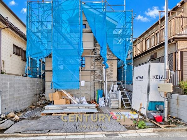 横浜市戸塚区汲沢町の新築一戸建の外観|いつでもご案内可能です！
お車でご自宅まで送迎承ります。