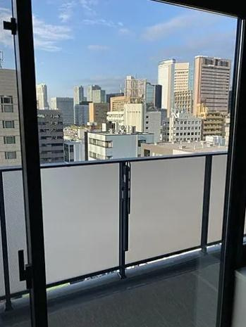 【バルコニー】