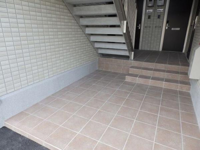 【エントランス】 | シュプレム