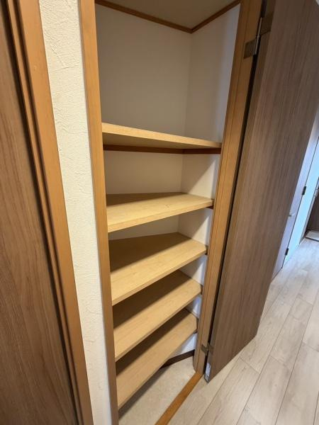 東急ドエル・アルス枚方桜が丘Ａ棟　中古 マンションの収納