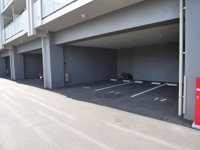 【駐車場】 | アルファシオレヴァーク | アルファシオレヴァークの駐車場