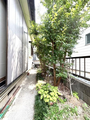 【庭】 | 【29日(土)・30日(日)見学可】三郷市彦野一丁目・戸建 | 明るい専用庭です♪