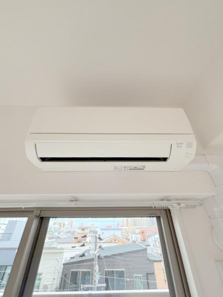 エスリード弁天町ルシェンテの洋室
