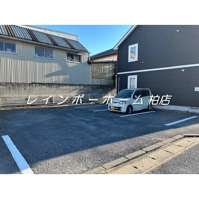 サンパティークA　特典：仲介手数料が50％OFFです‼