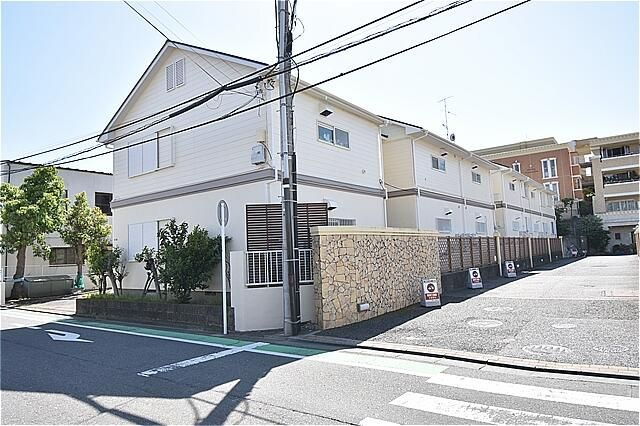 ビラ湘南海岸公園のエントランス