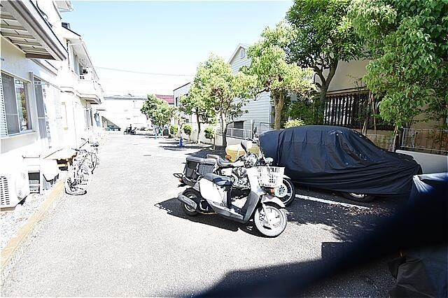 ビラ湘南海岸公園の駐車場
