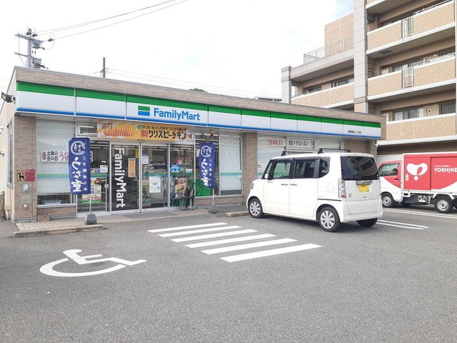 【周辺】 | ラフレシール | ファミリーマート福岡飯倉2丁目まで300m