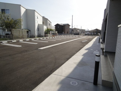 【駐車場】 | ジェルメ　アローＡ