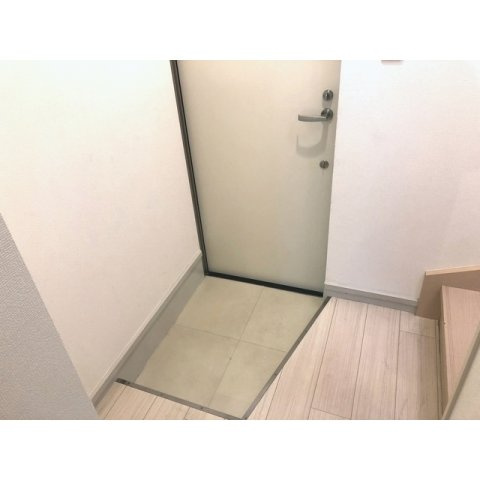 【玄関】 | レガーロ千葉中央
