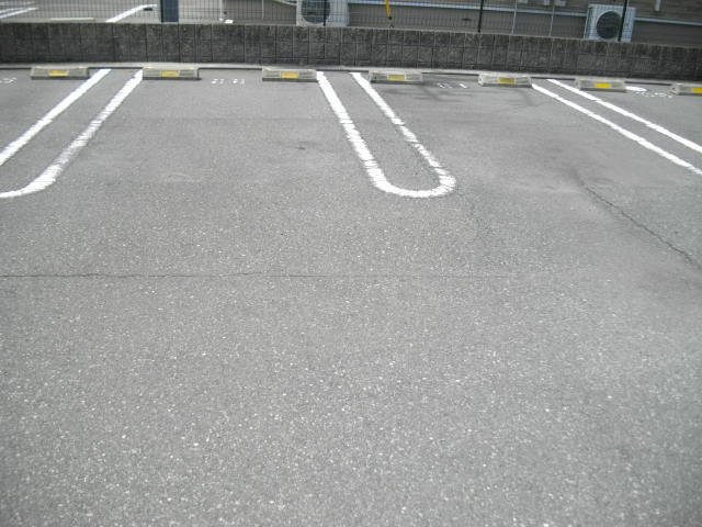 【駐車場】 | エテルノ　Ⅰ