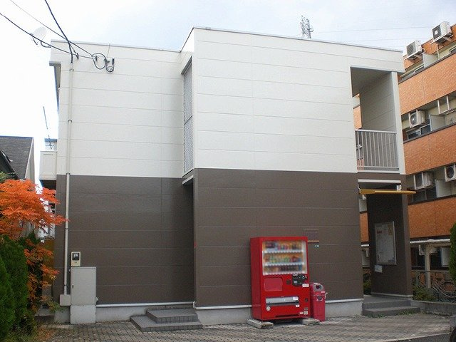 レオパレスアロンジェの外観