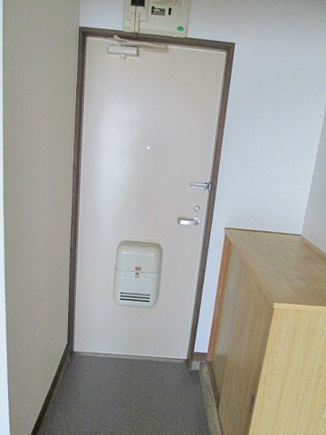 エルディム元揮Ｂの玄関
