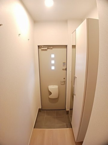 ロイヤルエスポワール　Ⅱの玄関