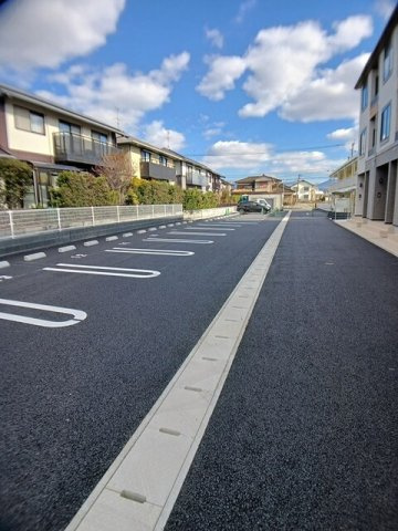 サントラップ大津南の駐車場
