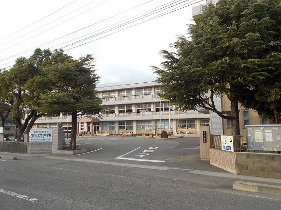 バロンドールの周辺|門川中学校まで820m