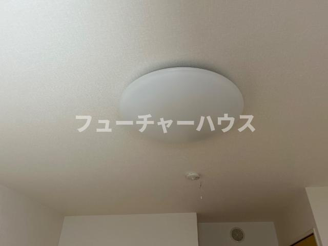 サン・リバレインの設備|照明