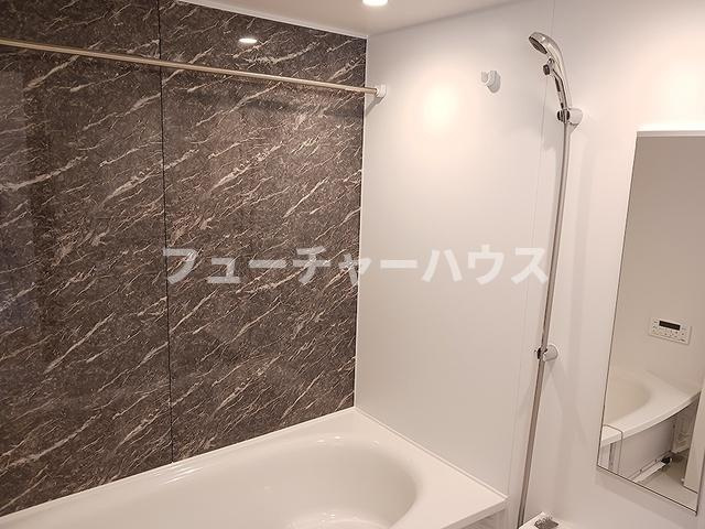 カメリア双葉の浴室
