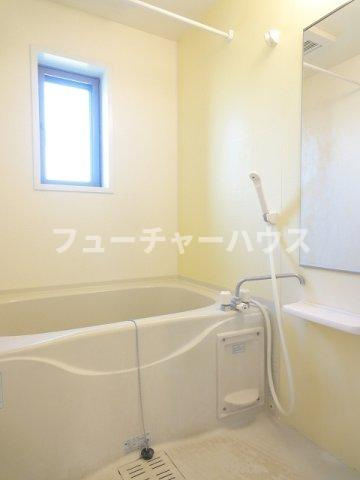 プルメリア　イースト　Ｃの浴室