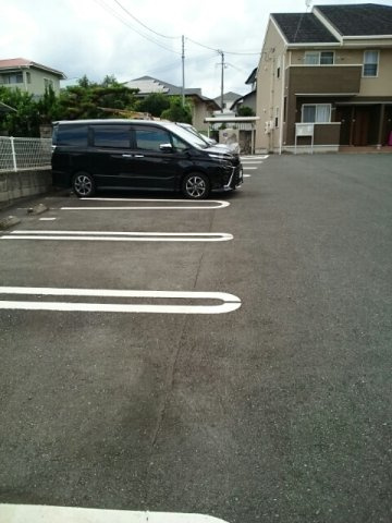 モデルヌＡの駐車場