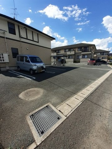 グリーンハイツＩＫＥＤＡ・Ａの駐車場