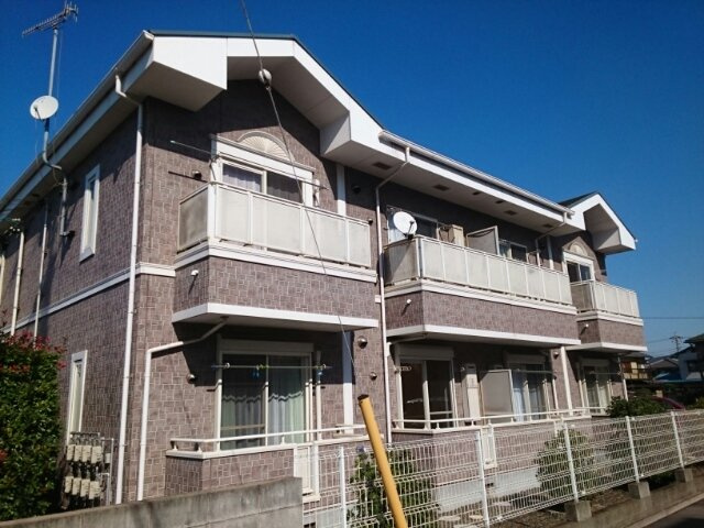 シャンロジュマンの外観