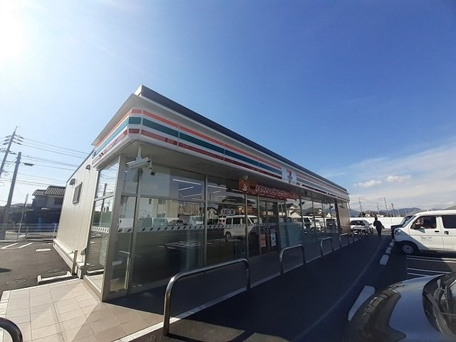 グリーンコート　Ｄの周辺|セブンイレブン防府下新田店まで400m