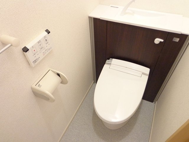 カームリー　トスィームのトイレ