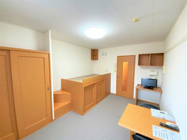 レオパレスプリマヴェーラの居間・リビング|設備・使用は号室により異なる為、現況を優先致します。