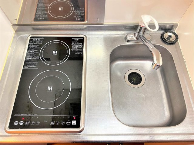 レオパレスフェニックスｉｎ波島のキッチン|設備・仕様は号室により異なる為、現況を優先致します。
