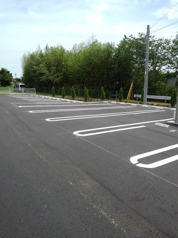 フラン・アンジュ　Ⅰの駐車場
