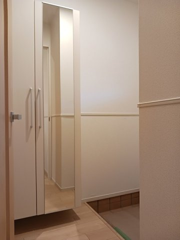 ランド　フォレストⅠの玄関