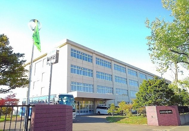 スターヒルズの周辺|厚別中学校まで1000m
