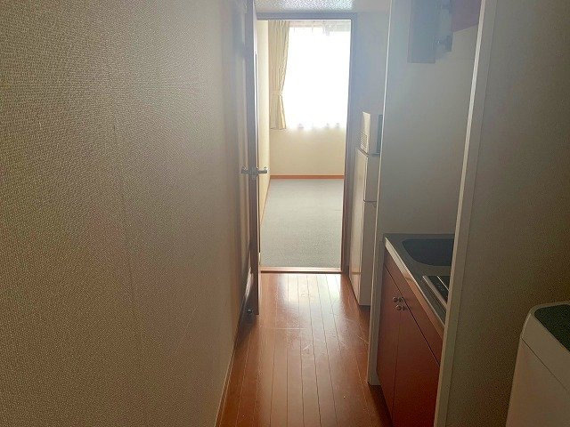 レオパレスＹＵＴＡＫＡ　Ｓのその他|廊下です。