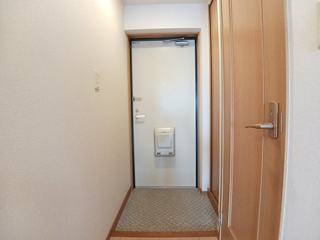 ピカソルの玄関