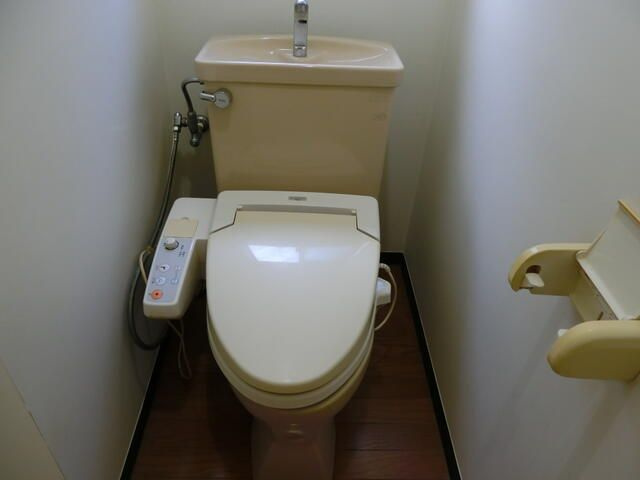 めぐみ屋ビルのトイレ
