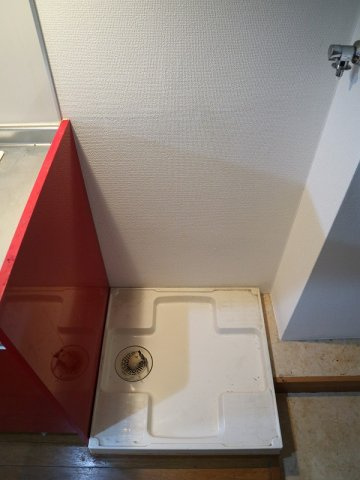 【設備】 | イーストベイ・船橋本町 | 室内洗濯機置場です
