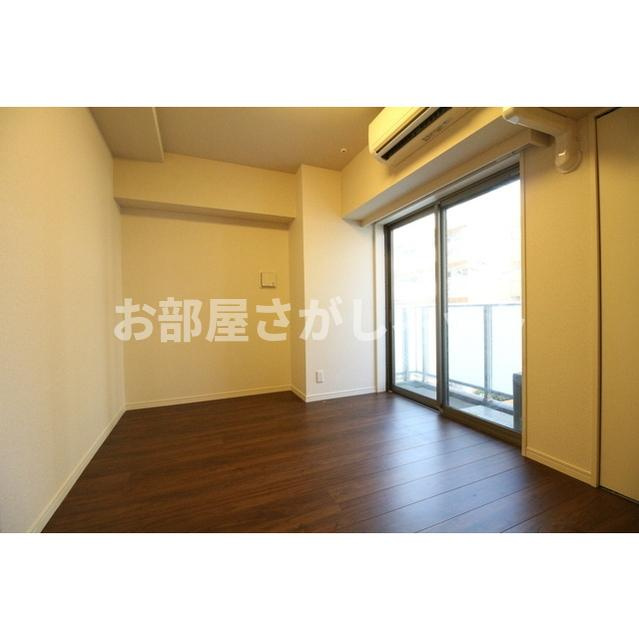 プレール・ドゥーク西新宿五丁目【おとり物件なし】#学生・社会人にオススメ！初期費用分割払いOK！の居間・リビング