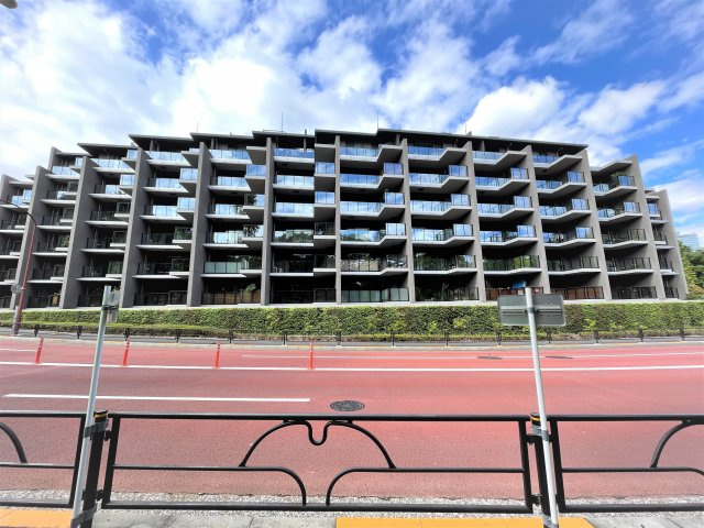 ガーデンヒルズ四ツ谷迎賓の森の外観