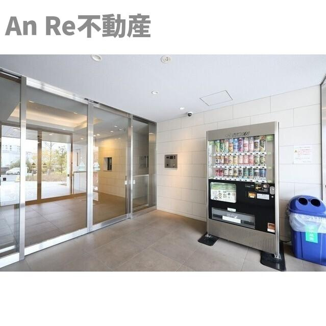 川口市東川口１丁目の賃貸マンションのロビー