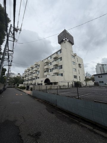 日興パレス高田馬場の外観