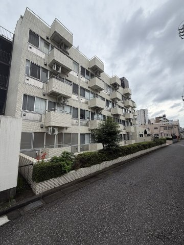 日興パレス高田馬場の外観