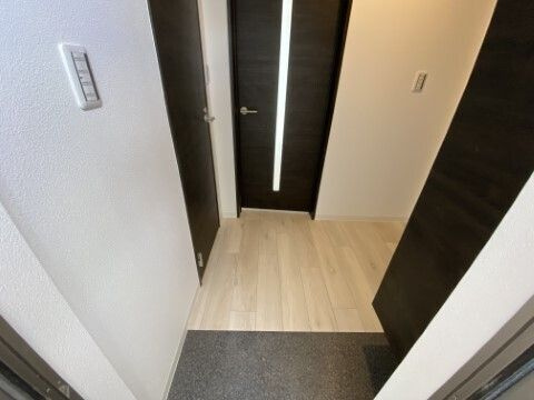 ジーメゾン見沼大和田ノースの玄関