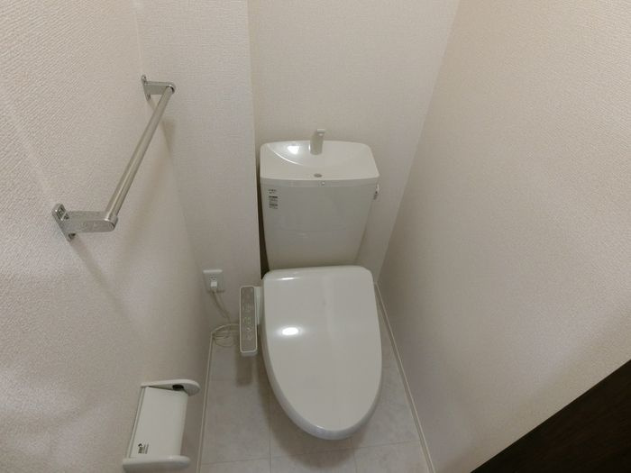 クレール湘南台Ⅳ　Aのトイレ