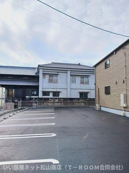 【駐車場】 | クリスタル・Ｄｏｏｒ