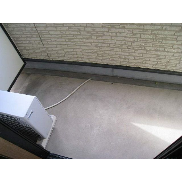 アンプルールフェールYoshidaのバルコニー