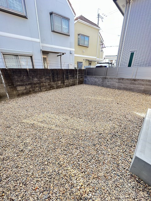 尼崎市食満３丁目の一戸建ての庭