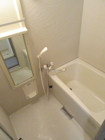 カサ　フェリスＡ棟の浴室|お風呂で日々の疲れを落としましょう
